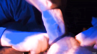 She takes a jizz flow in the middle of the pub