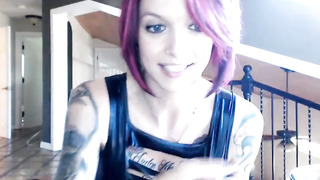 6cam.business lovely annabellpeaksxx displaying knockers on live cam