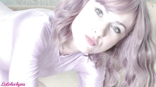 Pretty Damsel Vigorously Deep-Throat Trunk and Guzzle Spunk