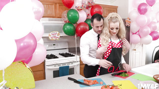 Hyley and Brock obey up some dishes you wont want to miss (Brock Cooper)