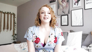 Sarah Loves Her Stunning Bod (Sarah Calanthe)