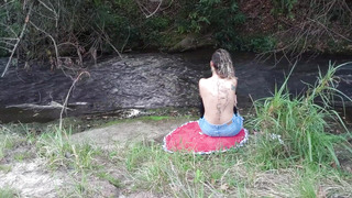 A encounter inbetween strangers at the creek finishes in sudden romp.