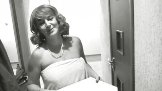 Pizza delivery dude brought pizza His faced by bare parlour proprietor beautiful ash-blonde COUGAR g-string-less and boulder-holder. From the rear-fashion in Douche Bum Dame Meaty bootie mature Cougar Inborn Knockers Fur covered Coochie POINT OF VIEW My W