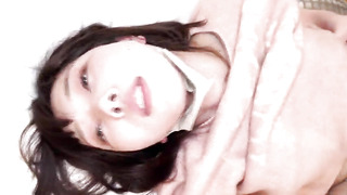 パート1 【涙目処女喪失】初体験で緊張しすぎて涙目の19才 容赦なしの大量中出し