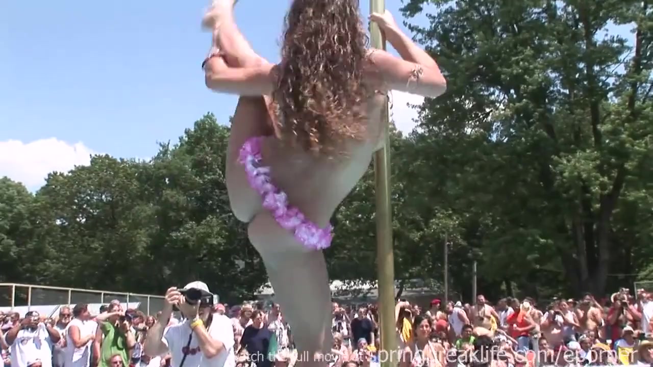 Nudes A Poppin - Stage - uiPorn.com