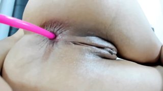 Colombian Gal Immeix Flashing Assets In Sofa