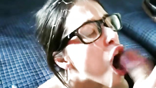 Amatoriale Bellissimo Pompino Incredibile Sborrata In Faccia